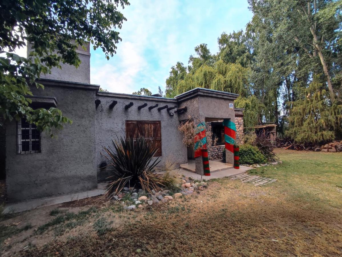 Casa De Campo De Piedra Tunuyán Eksteriør billede