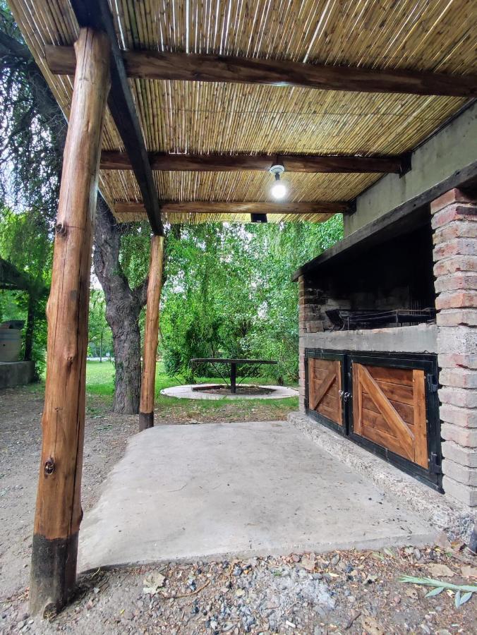 Casa De Campo De Piedra Tunuyán Eksteriør billede
